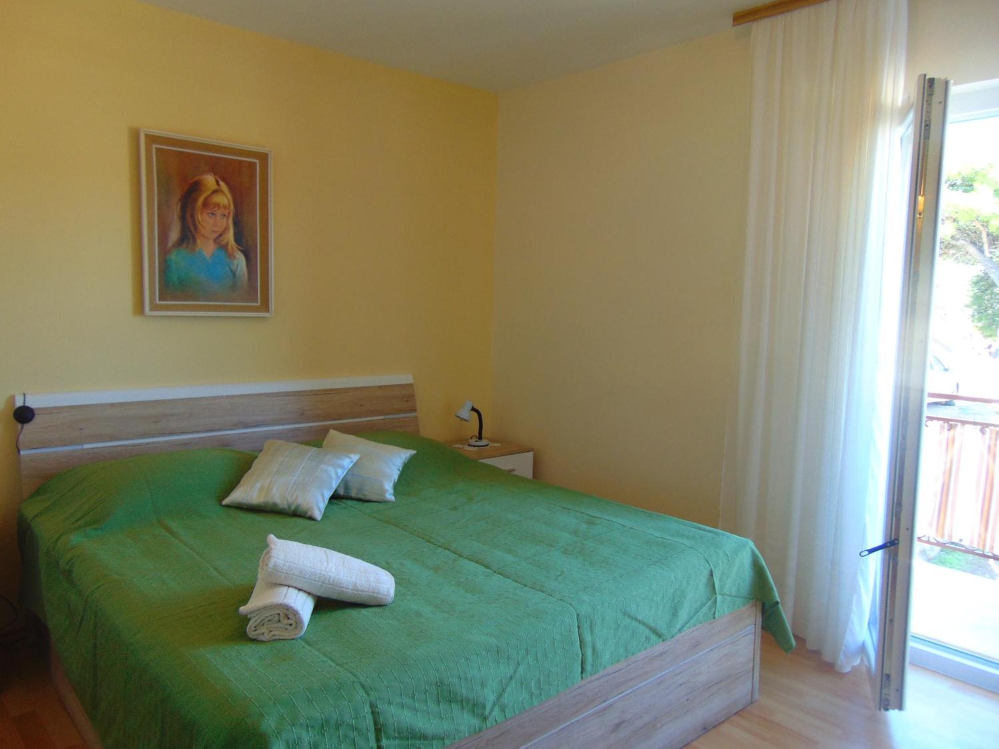 Guest House Jelsa 3*